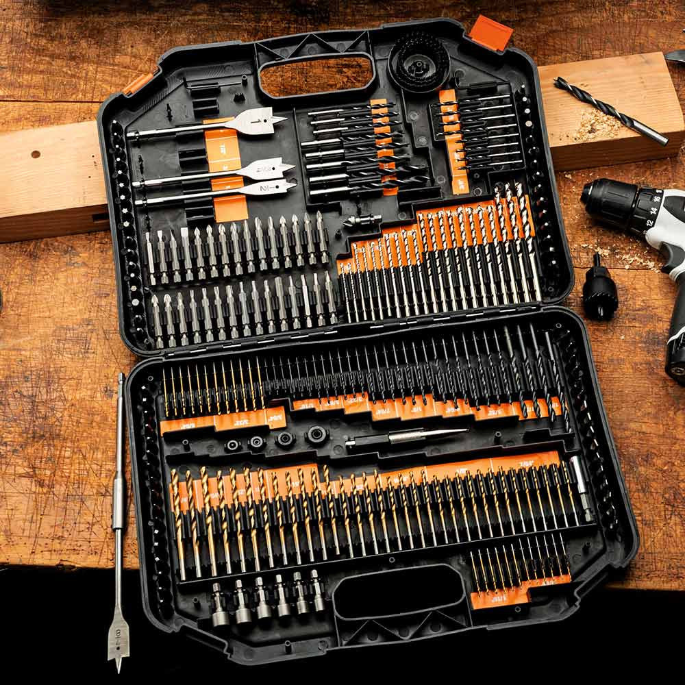 246 Piece Set Drill Bits & Drivers