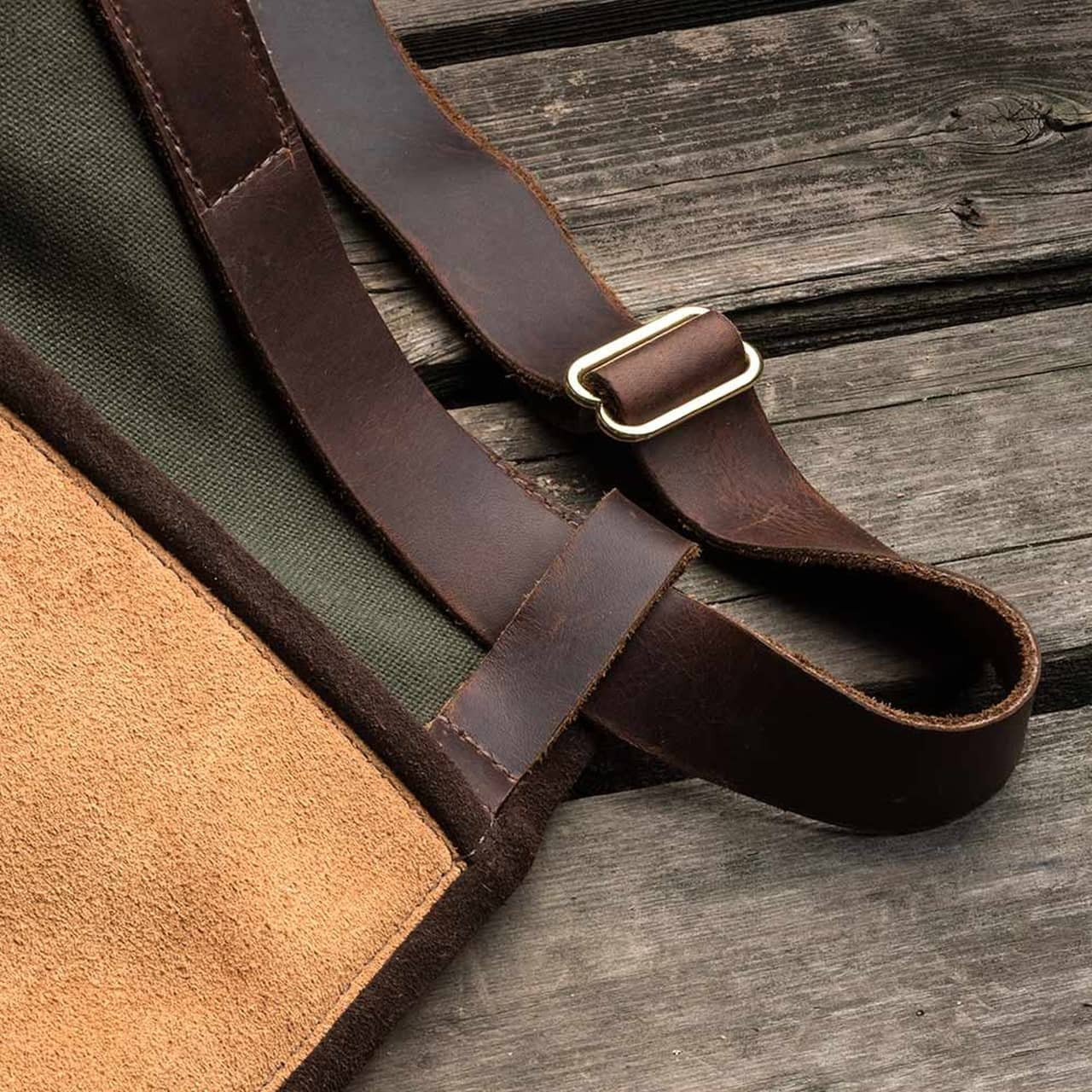 Waist-Level Gardening Apron