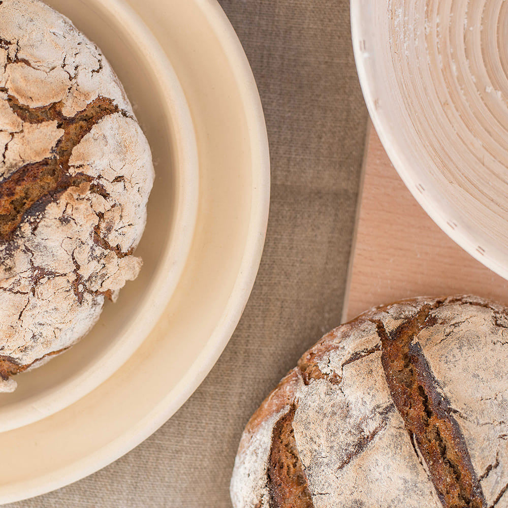 Handmade Ceramic Bread & Cake Baker