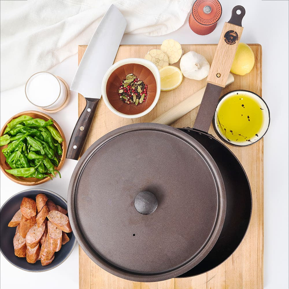 Netherton Spun Iron Chef's Pan with Lid