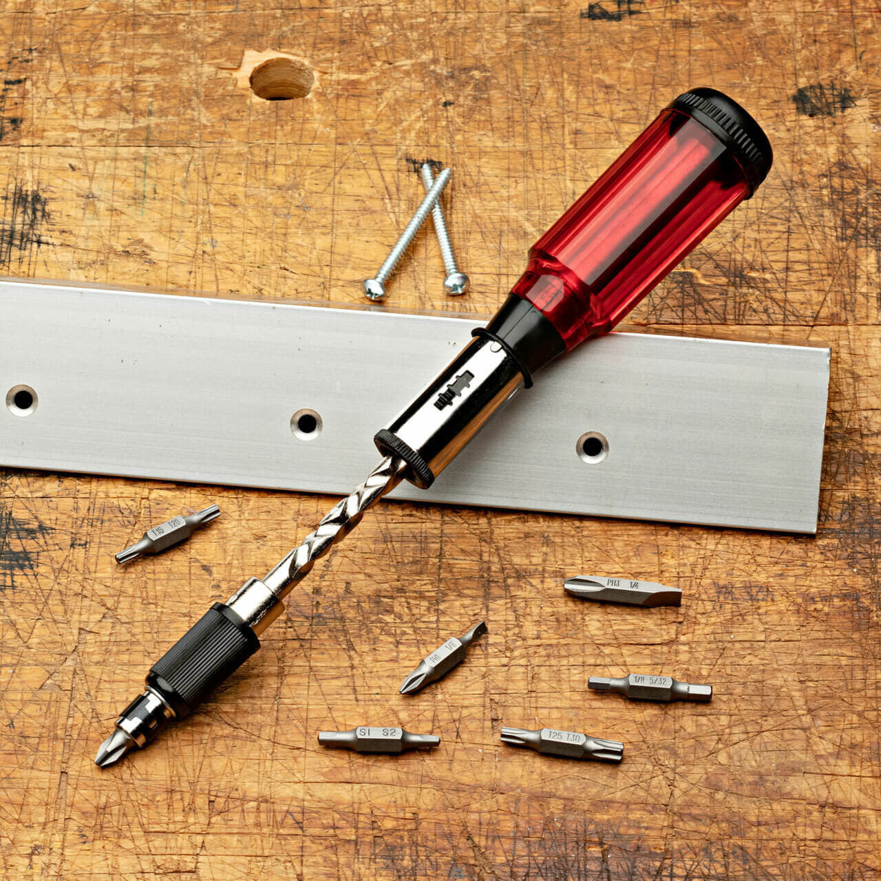 Yankee Style Screwdriver in Durable Plastic