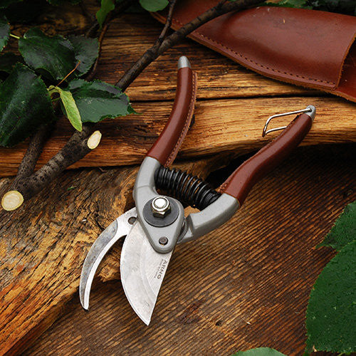 Leather Grip Bypass Pruner