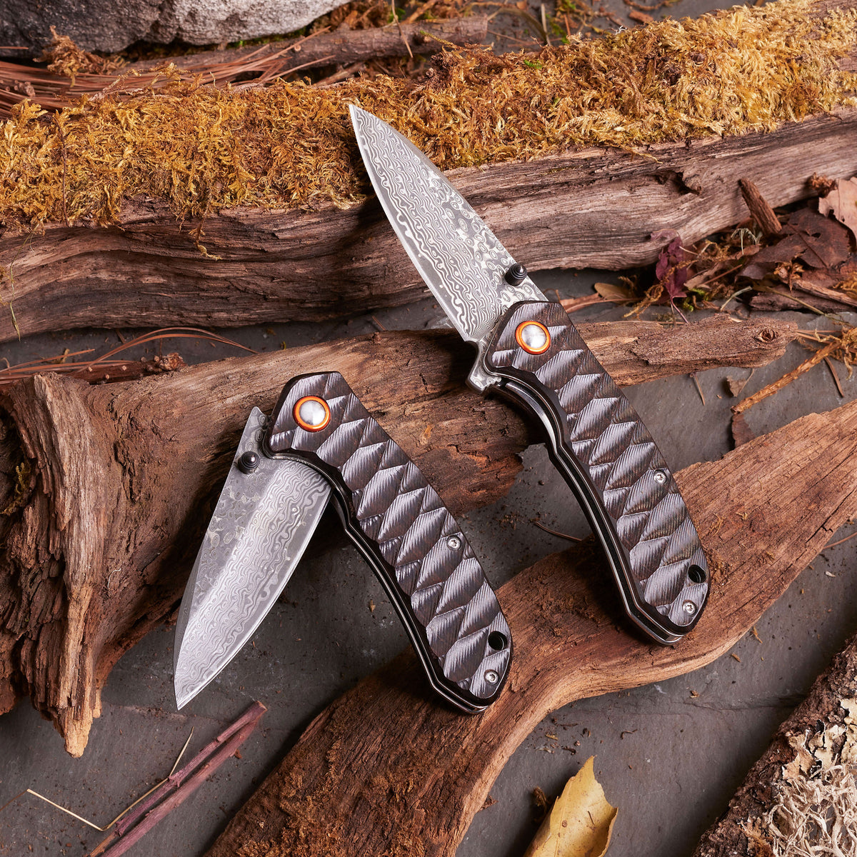 Fine Folding Damascus Steel Knife with Ebony Handle