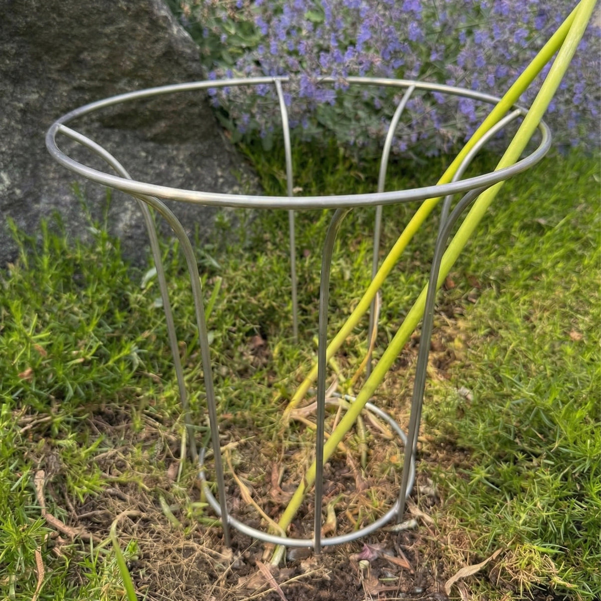Fluted Garden Support (Set of 4)